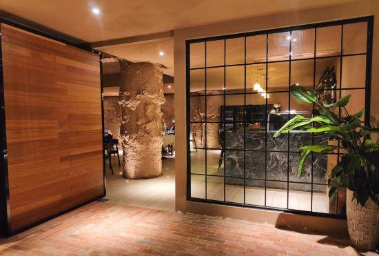 Hotel Wind Valley · Spatial Aesthetics Lake View Resort Homestay