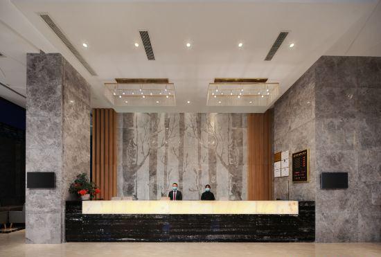 Wise Confidencen Jin Cheng Hotel
