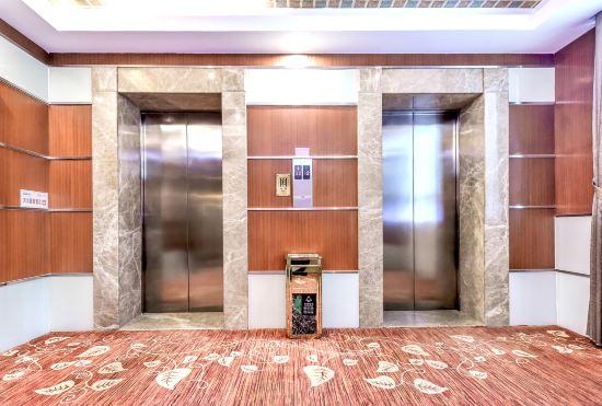 Гостиница Shaoguan Yishan Business Hotel (Xihe Sports Center Store)