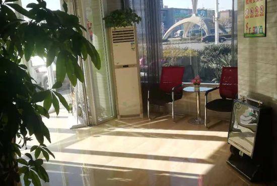 Гостиница Yicheng Chain Hotel Feicheng Bus Station