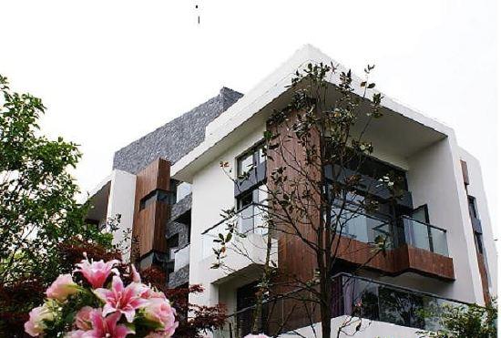 Гостиница Jiangxi Tianmu Lushan Hot Spring Resort Area