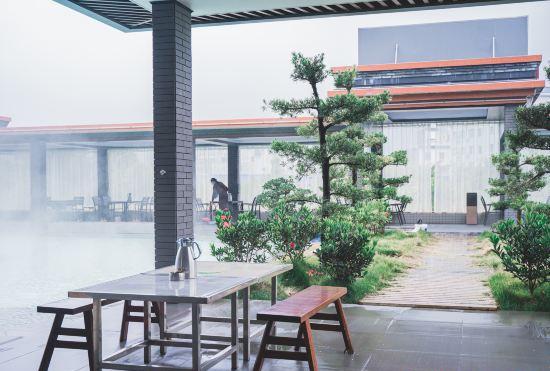 Гостиница Shaoguan Qinghe Hot Spring Hotel
