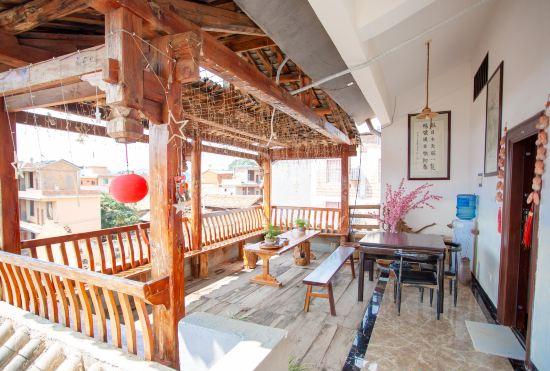 Hotel Tairui Fuyu Inn