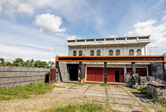 Hotel OYO 91739 Ayu Bypass Mansion