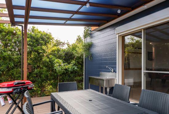 Hotel Completely private space with dog run for private