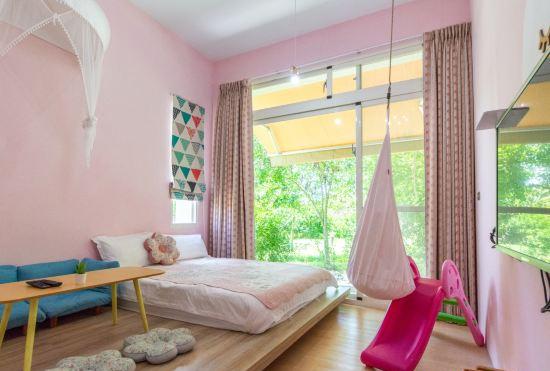 Гостиница Flying in Sunny Day B&B