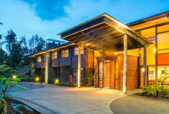 Hotel Te Waonui Forest Retreat