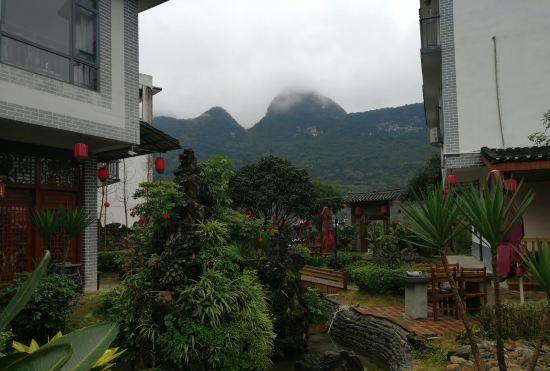 Hotel Yangshuo Xiangui Manor (Yulong River Scenic Area)