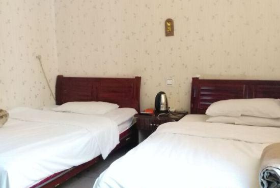 Гостиница Qujing Jiahui Network Hotel