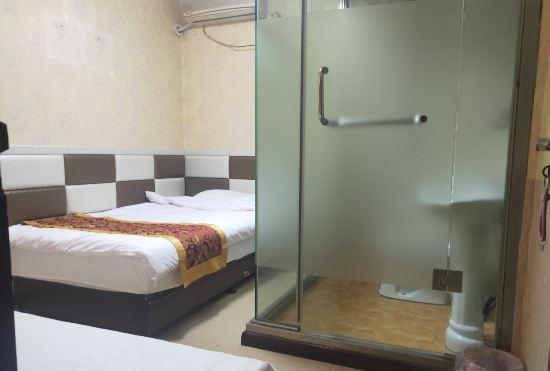 Гостиница Wuchang Renhe Hotel