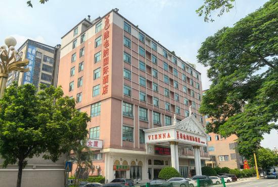 Vienna International Hotel (Dongguan Mayong Central Avenue)