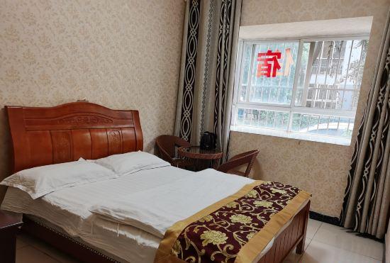 Fuxin Hotel (Kunming South Railway Station Branch)