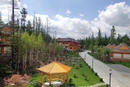Гостиница Changbai Mountain Guanyue Folk-Custom Hotel