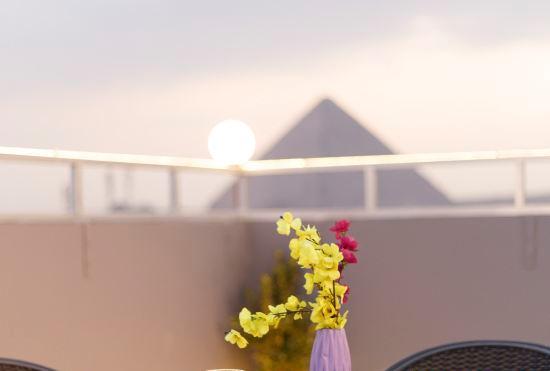 Гостиница Phoenix Pyramids View Inn