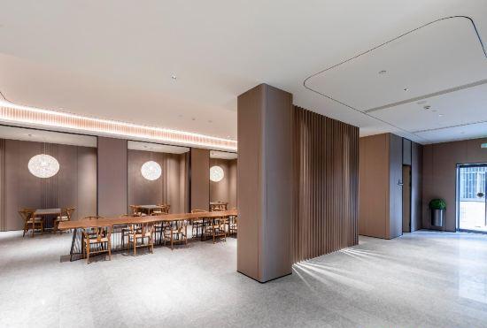 Quanji Hotel (Zhengzhou Baimiao Subway Station Technology Market Branch)