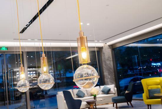 Гостиница CHAMJOY HOTEL(Jiangshan Hushan Park)