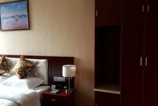 Tongling Baihui Business Hotel