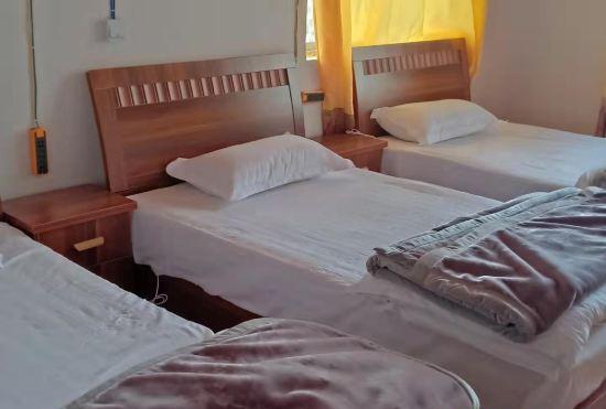 Hotel Deqin Shusong Cloud Travel Inn