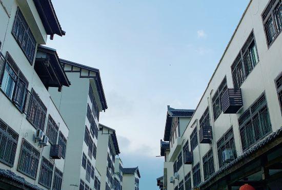 Гостиница Junyi Hotel Xuanhan Bashan