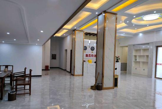 Mengzi Phoenix Kunlun Hotel