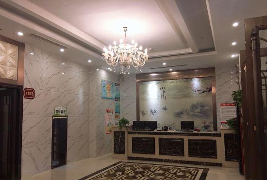 Гостиница Yunhong Qixiang Business Hotel