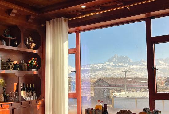 Гостиница Kangding Dongmucang Homestay (Muya Dasi Branch)