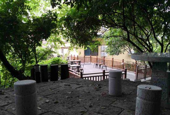 Гостиница Yangshuo Yulong Elegant Restaurant