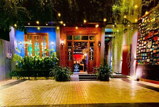 Hotel CoffeehouseDambulla
