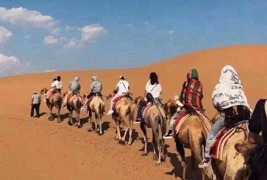 Hotel Tengger Desert Yingsha Good - dream Desert Campground